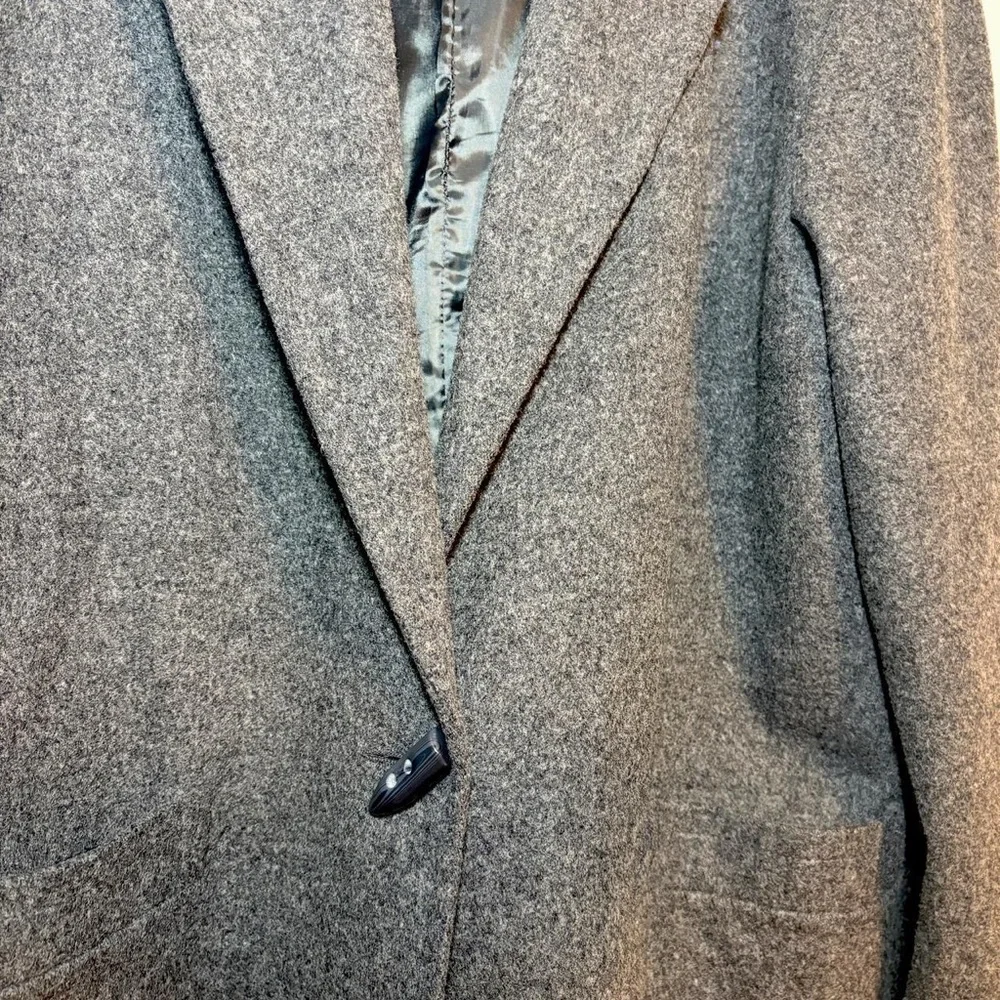 Vintage Hunt Club grey merino/lamb’s wool coat - Picture 2 of 8